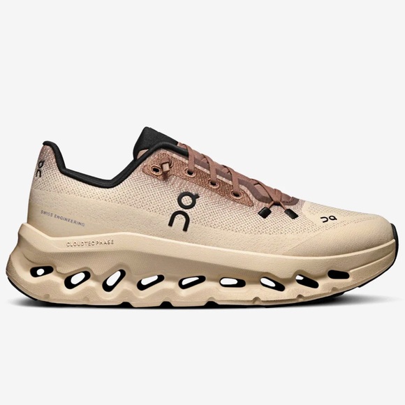 On Running Shoes - ⏳ ON CLOUDTILT SAND ⌛️